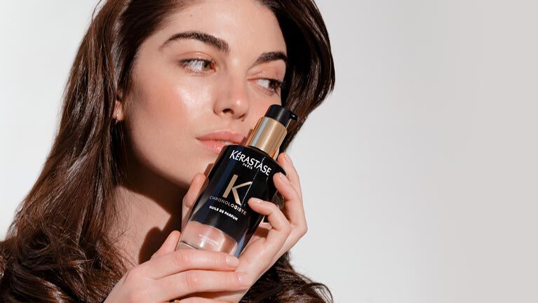Tratar envelhecimento do cabelo com Kerastase Chronologiste