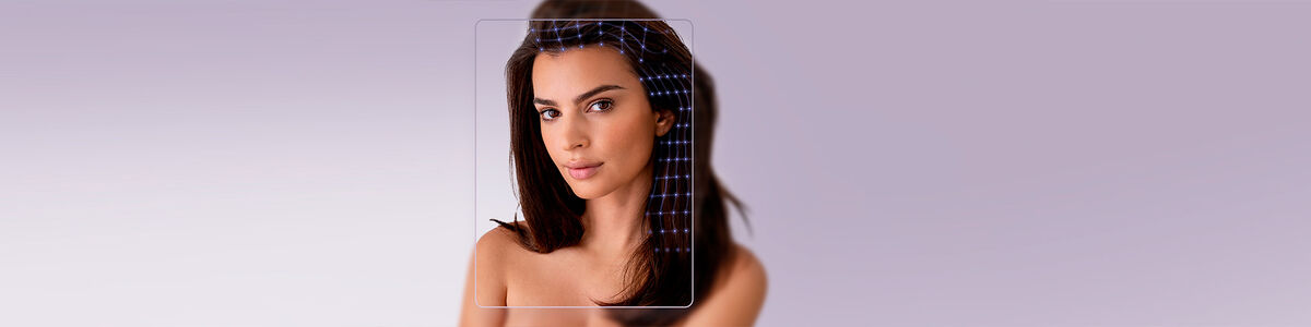 Ferramenta para diagnostico capilar Kerastase com Emily no background