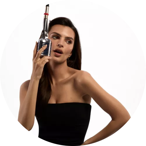 Embaixadora Kerastase Emily Ratajkowski