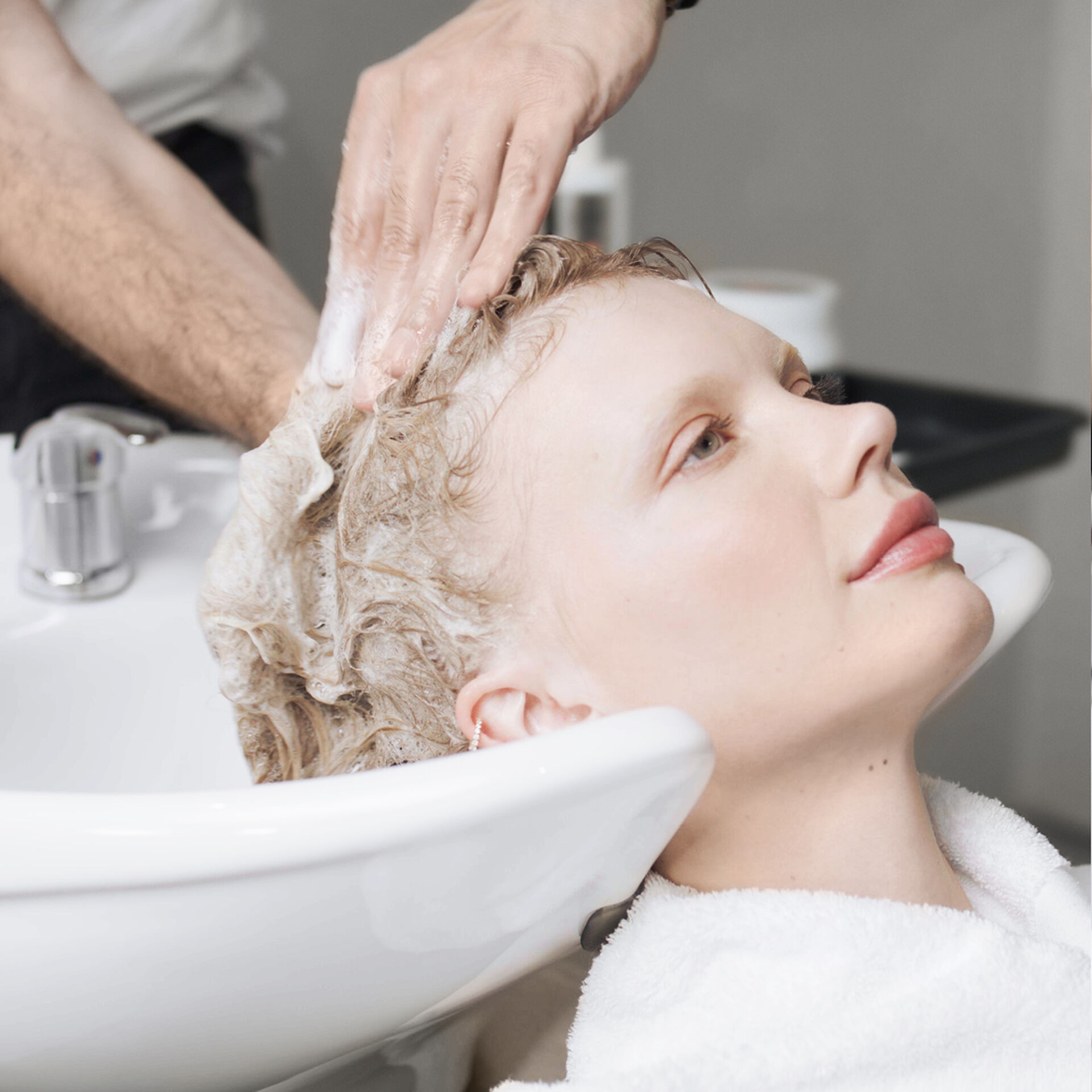 Shampoo Premiere no Tratamento de Keratinizacao no salao