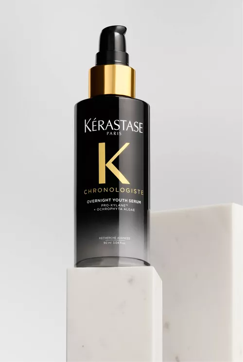 Serum Noturno Overnight Youth da Colecao Kerastase Chronologiste para Rejuvenescimento Capilar