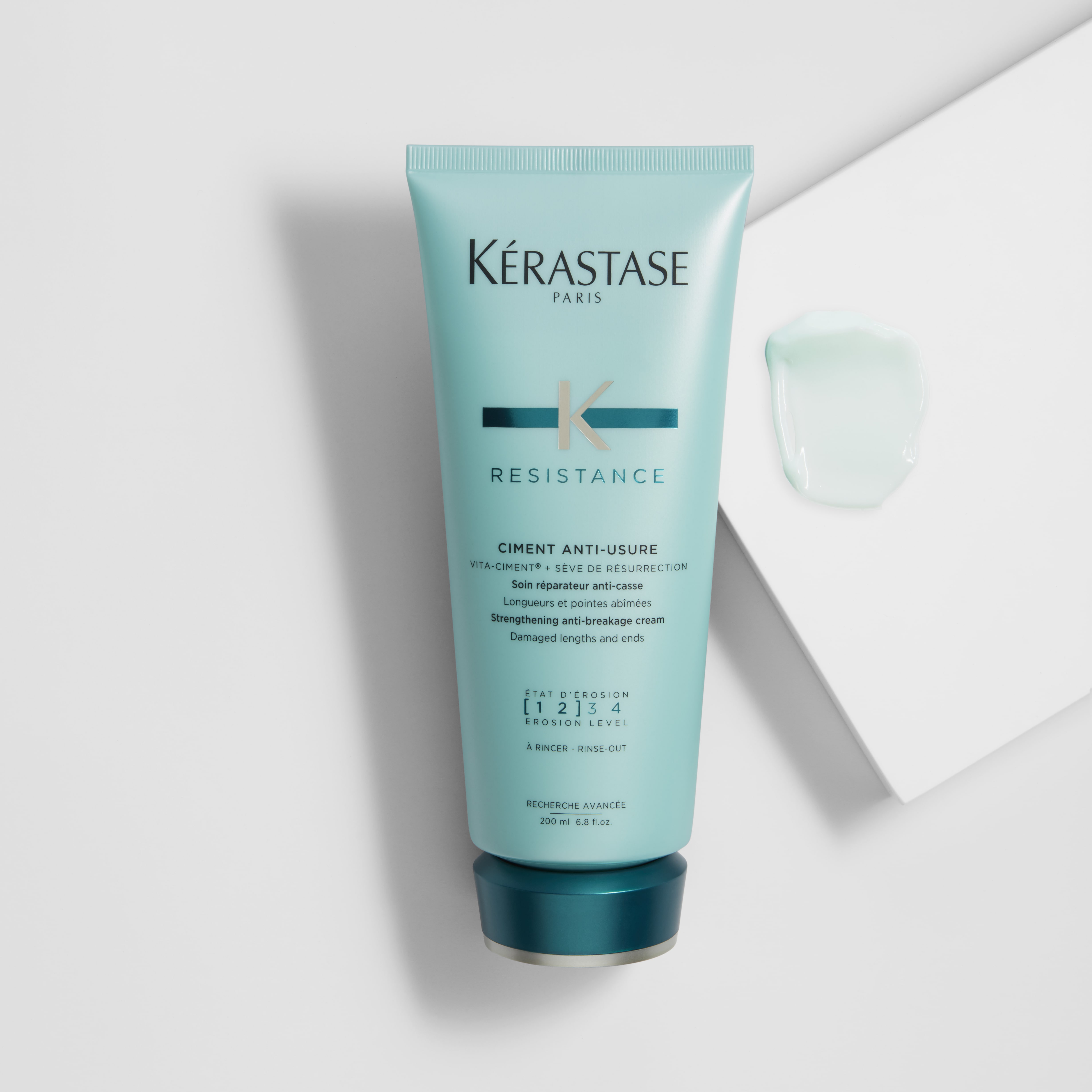 Tratamento para cabelos danificados e quebradiços com Kérastase Résistance Ciment Anti-Usure