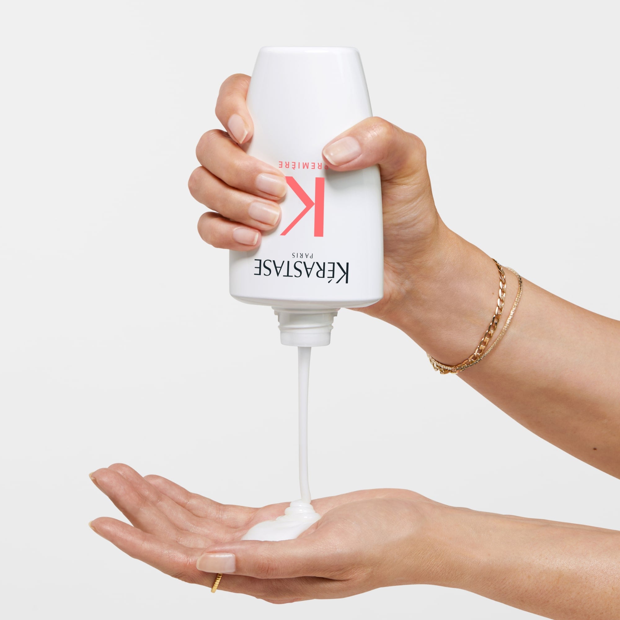 Tratamento para cabelos danificados e quebradiços com Kérastase Première Bain Décalcifiant Réparateur