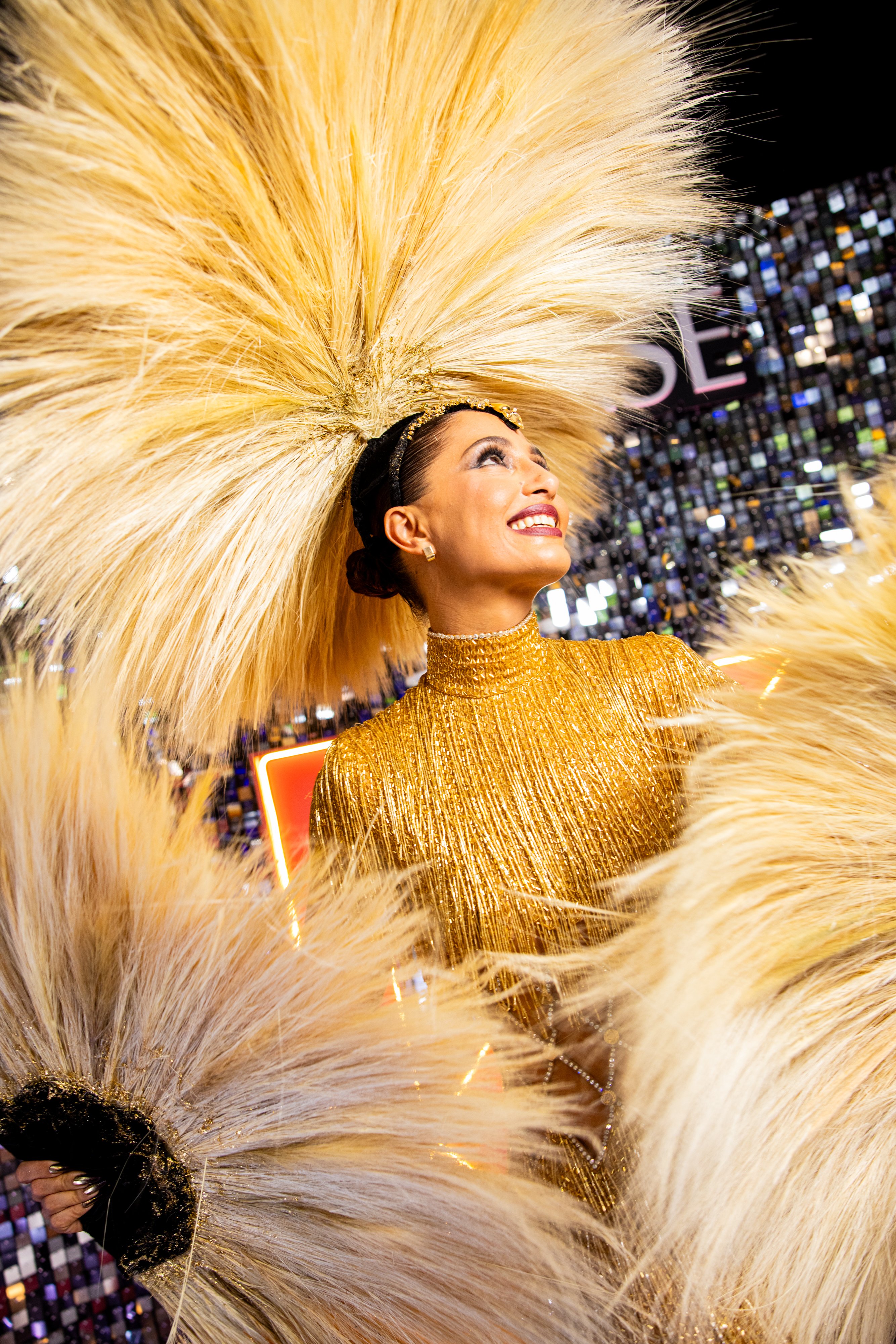 Visual de Camila Pitanga no Baile da Vogue